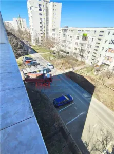 70mp - Apartament 3 camere in Podu Ros zona Cotnari - foto 17