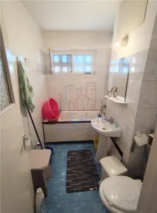 70mp - Apartament 3 camere in Podu Ros zona Cotnari - foto 10