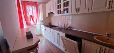 Ap. 2 camere, balcon mare, bloc nou, central- Intim- Spital - foto 8