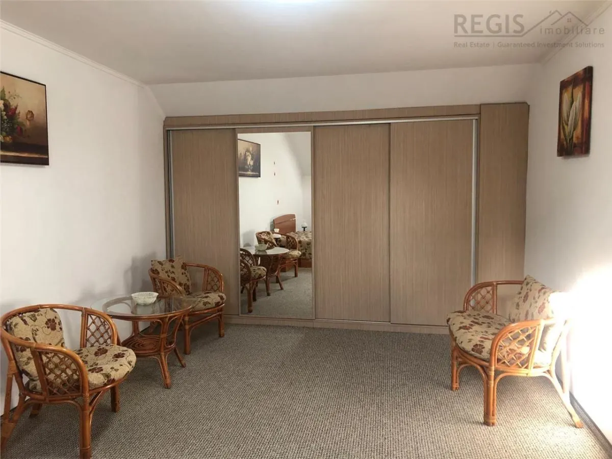 Casa individuala 5 Camere cu parcare doar pentru familii - foto 7