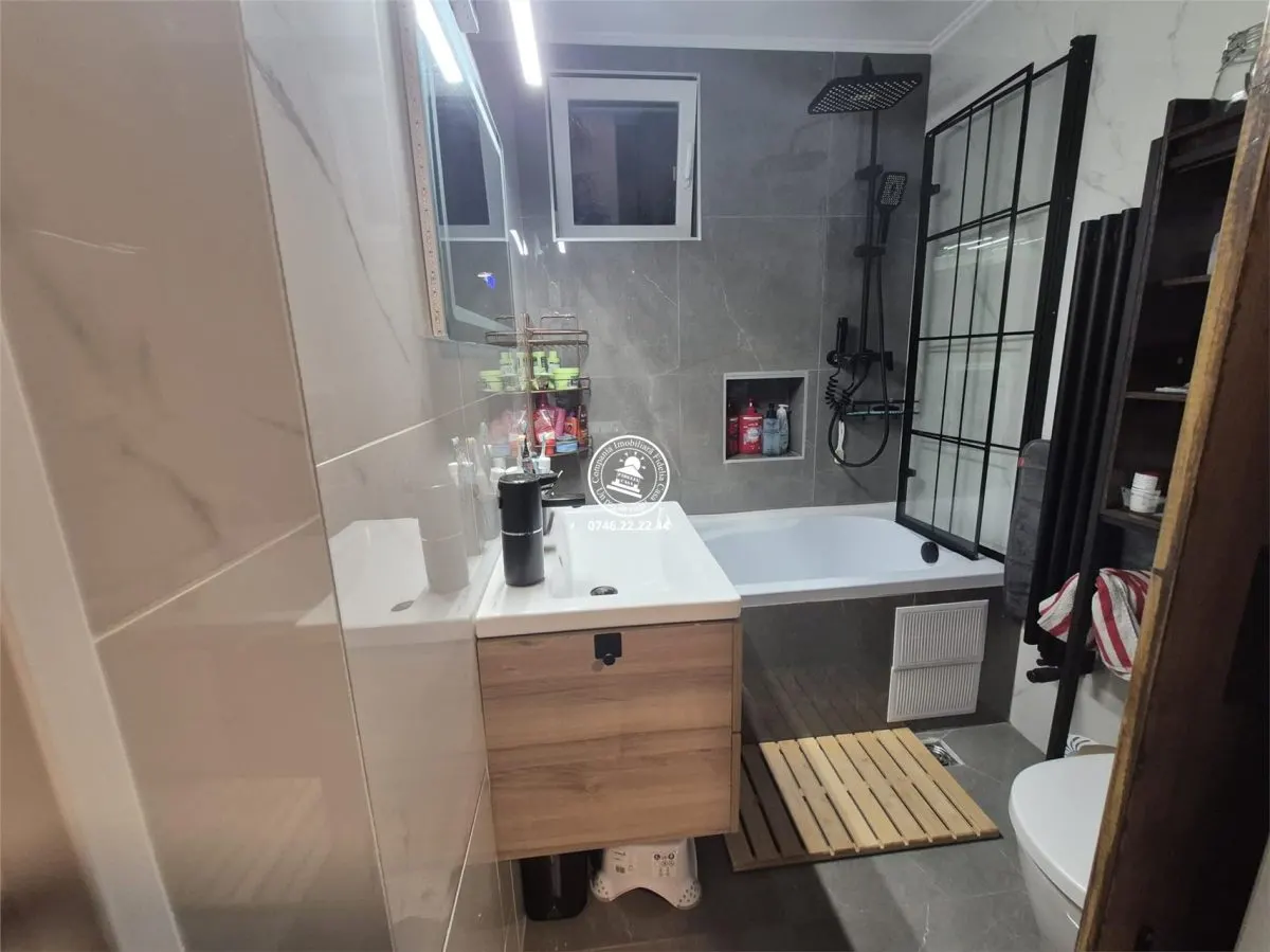 Vanzare apartament 4 camere ALEXANDRU cel BUN -IASI - foto 6