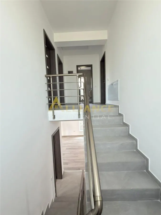 Casa individuala || P+1E+POD ||5 camere - 2 bai  || 309 mp teren || - foto 9