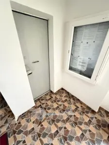 Apartament 3 camere, 75 mp, 2 băi, 2 balcoane, CT, 3 AC, boxă 9 mp și 2 locuri de parcare â€“ Nicolina - foto 15