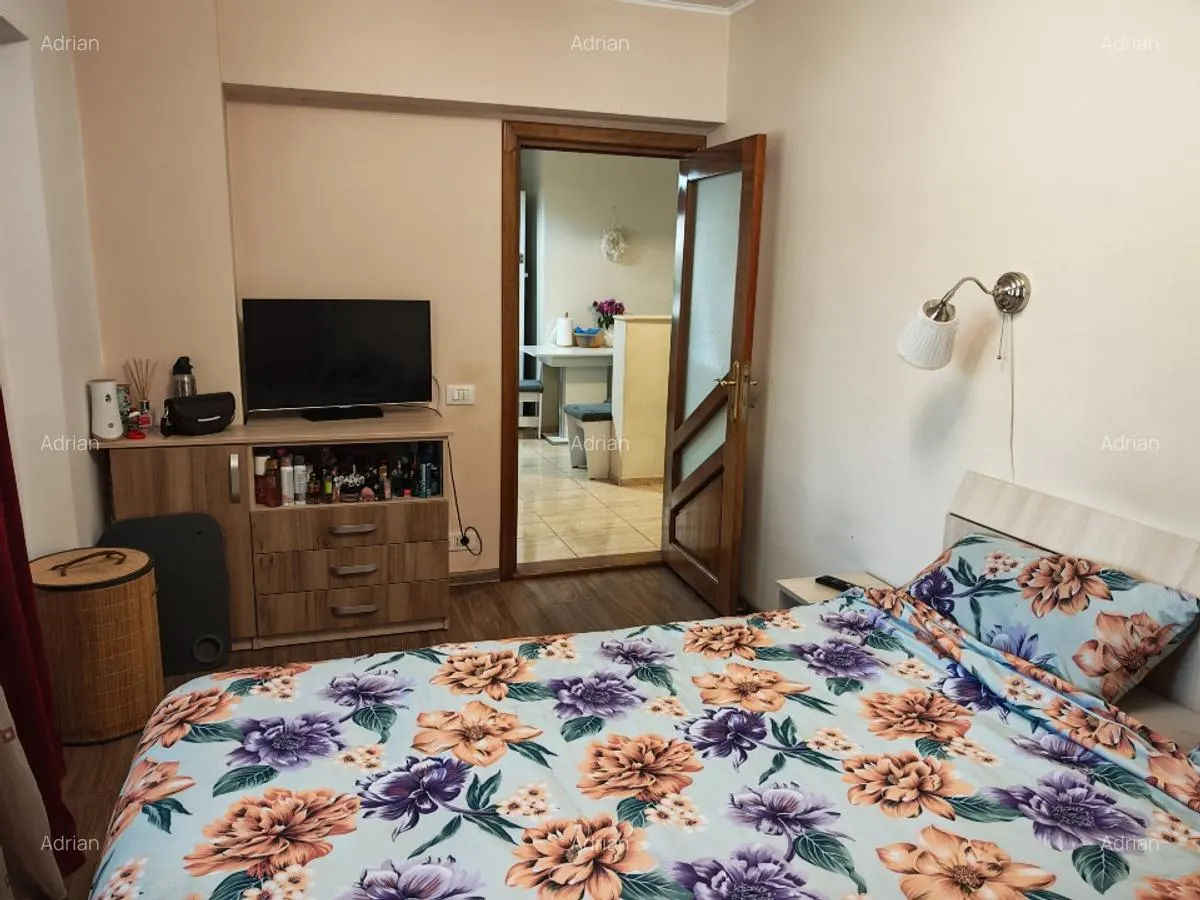 Inchiriere apartament 3 camere Nicolina-Piata Cug - foto 1