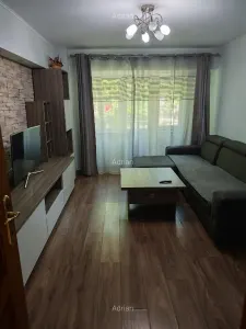 Inchiriere apartament 3 camere Nicolina-Piata Cug - foto 2