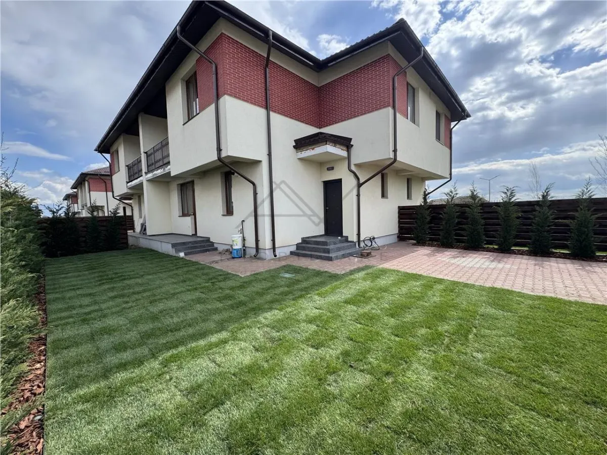 DE VANZARE VILA BRAGADIRU CELOFIBREI 4 CAMERE | TOATE UTILITATILE - foto 1