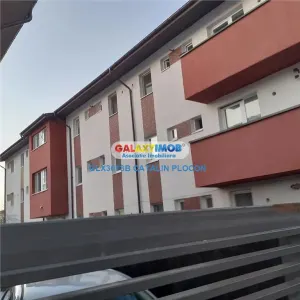 Ofer spre inchiriere garsoniera Titan - foto 8