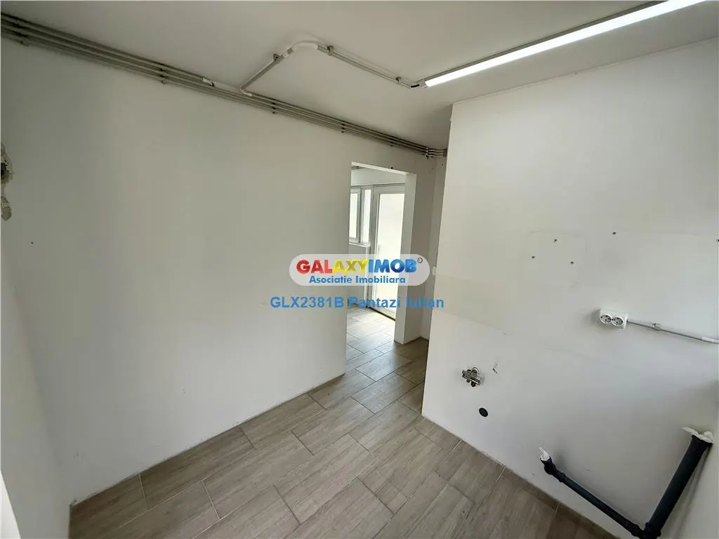Spatiu Comercial | 20 mp | Bd. Uverturii | 20mp | 4min. autobuz 178 - foto 9