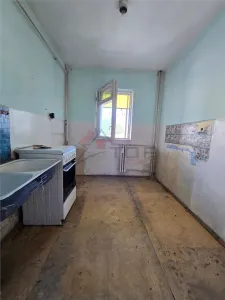 Apartament 2 camere Decomandat - etaj 2 - foto 5