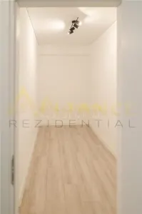 - APARTAMENT TIP DUPLEX - 3 CAMERE 3 BAI - 119MP - SCARA INTERIOARA - foto 12