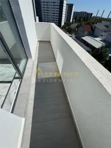 - APARTAMENT TIP DUPLEX - 3 CAMERE 3 BAI - 119MP - SCARA INTERIOARA - foto 5