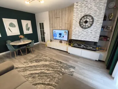 Apartament 3 camere decomandat de vanzare â€“ mobilat si utilat â€“ loc de parcare inclus - foto 3