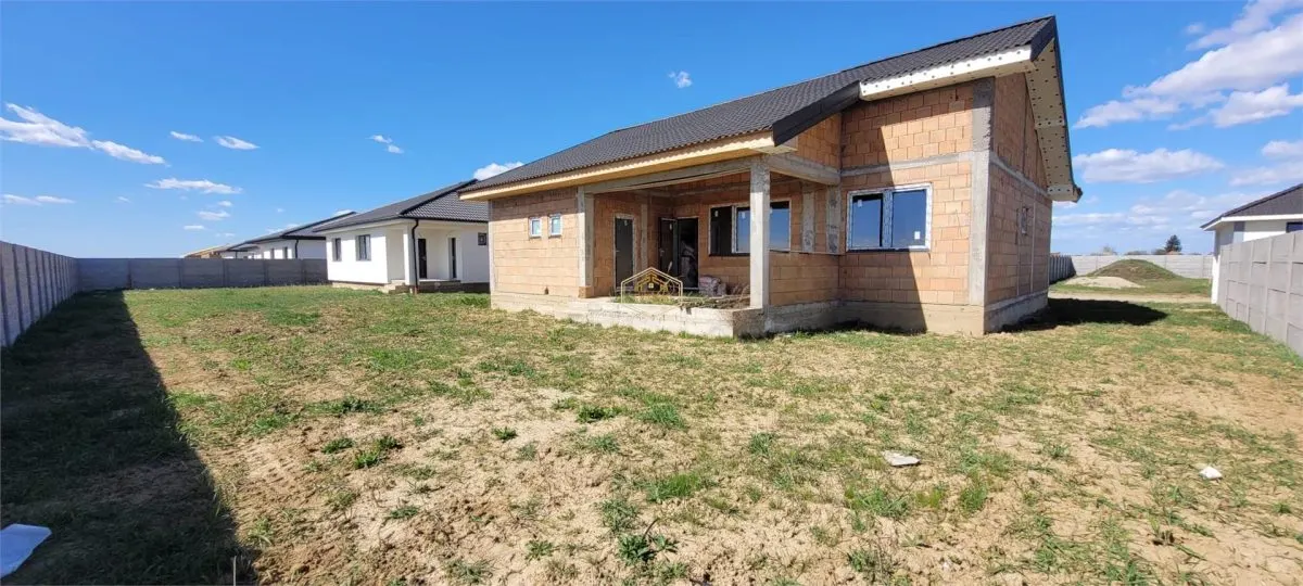 Casa Noua cu 3 camere în  Lazuri | Teren 550 mp - foto 3