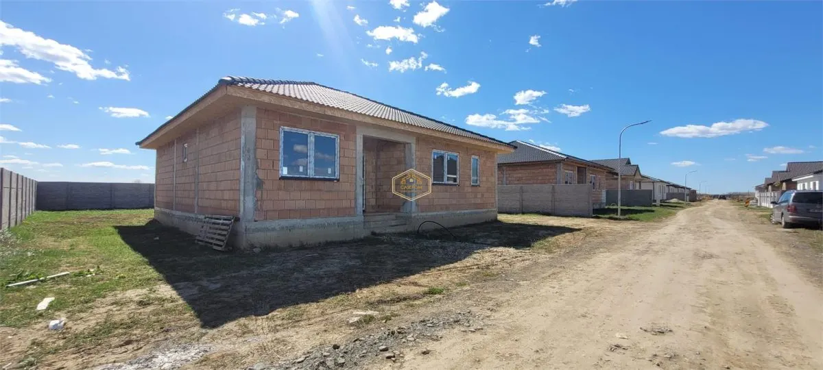 Casa Noua  cu 3 camere în Lazuri | Teren 550mp - foto 1