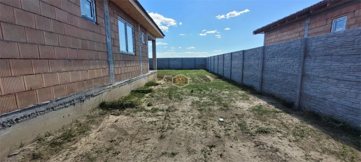 Casa Noua  cu 3 camere în Lazuri | Teren 550mp - foto 7