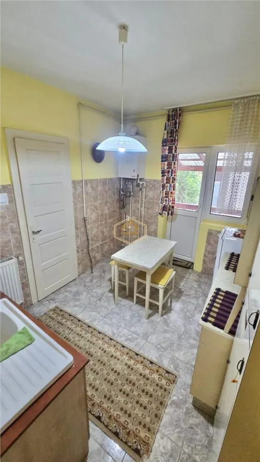 Apartament 1camera | parter | curte | zona 1 Iunie - foto 1