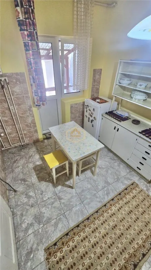 Apartament 1camera | parter | curte | zona 1 Iunie - foto 3