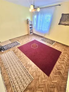 Apartament 1camera | parter | curte | zona 1 Iunie - foto 4