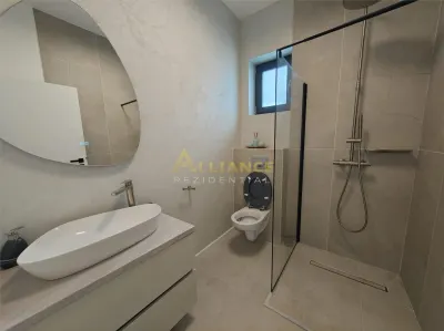 Casa individuala ||4 camere 2 bai || 375 mp teren || 5 minute STV - foto 12